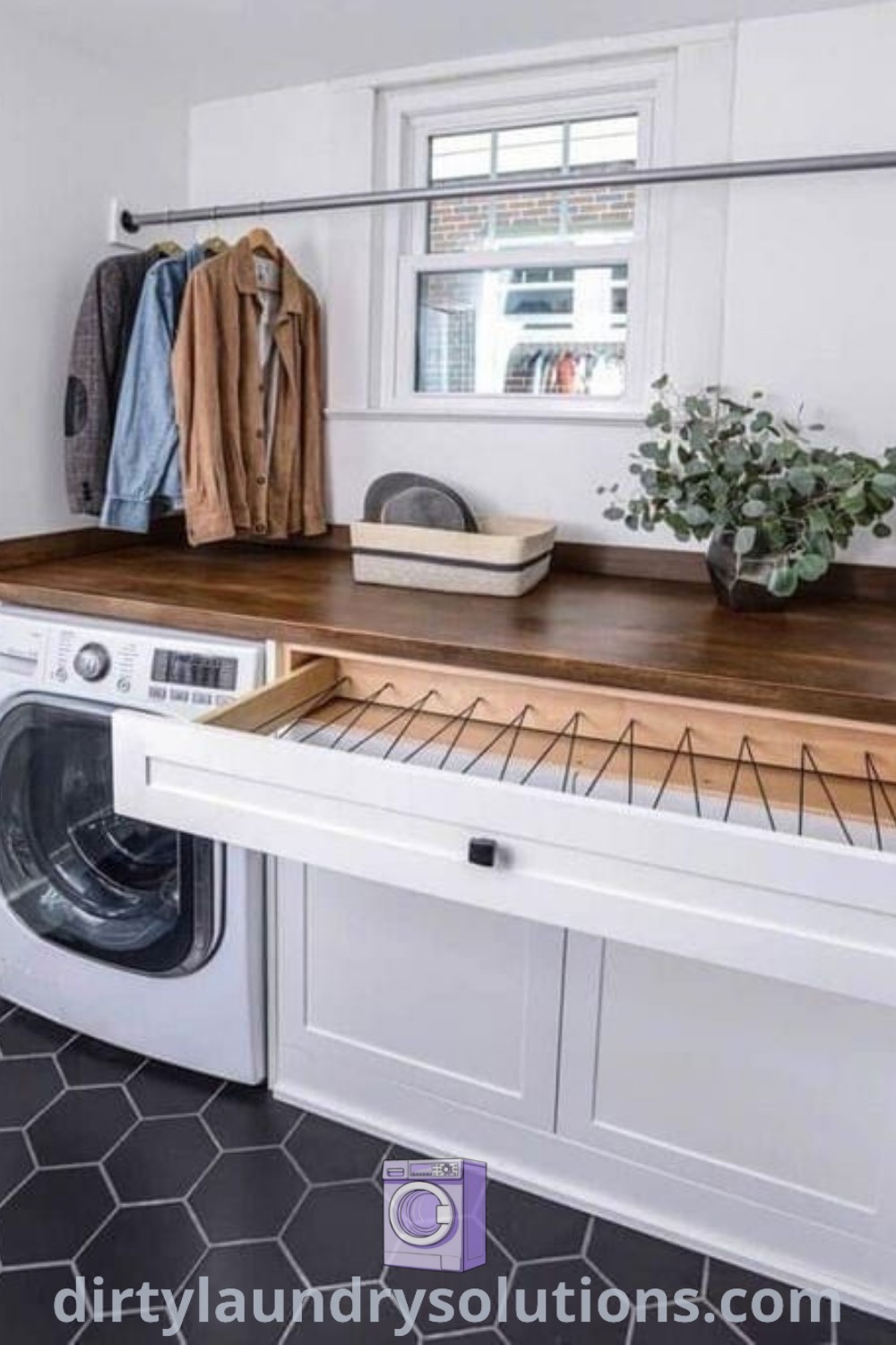 A beautifully designed laundry room featuring modern aesthetics, organized layouts, and cozy mudroom ideas for busy homes. Explore inspiring utility room designs and solutions to freshen up your space at dirtylaundrysolutions.com.